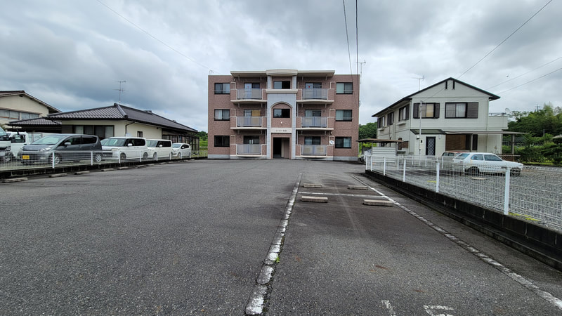 【2LDKマンション】美作市明見